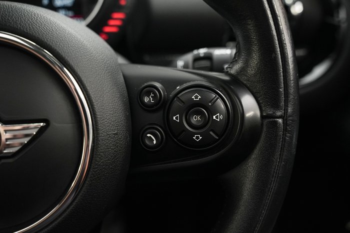 2017 MINI Clubman Cooper