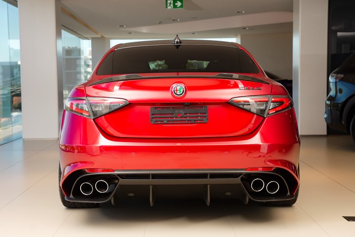 2024 Alfa Romeo Giulia Quadrifoglio Super Sport