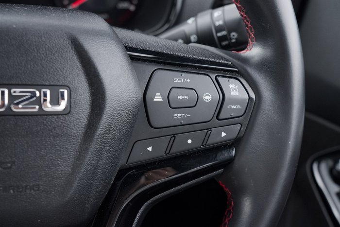 2022 Isuzu D-MAX X-TERRAIN