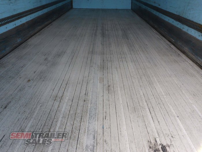 2006 Maxitrans 12 Pallet Refrigerated Rollback Pantech A Trailer