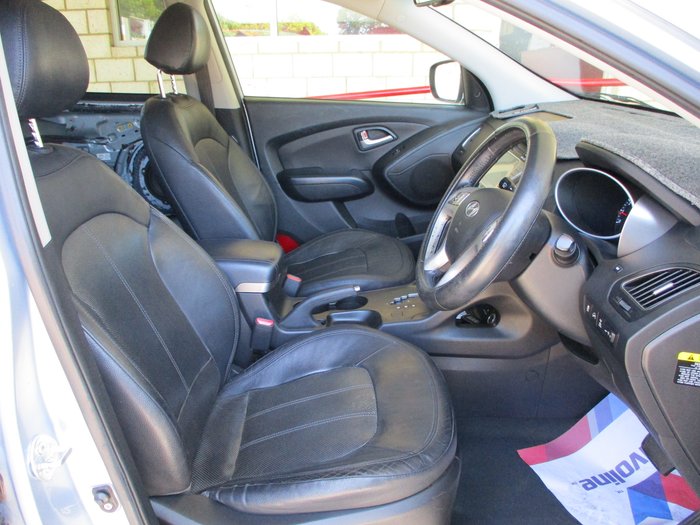 2013 Hyundai ix35 Highlander Series II Blue