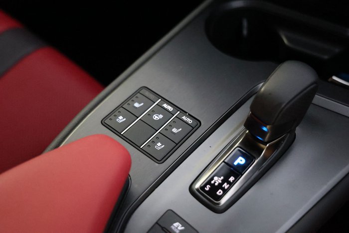 2025 Lexus UX300h F Sport 2WD