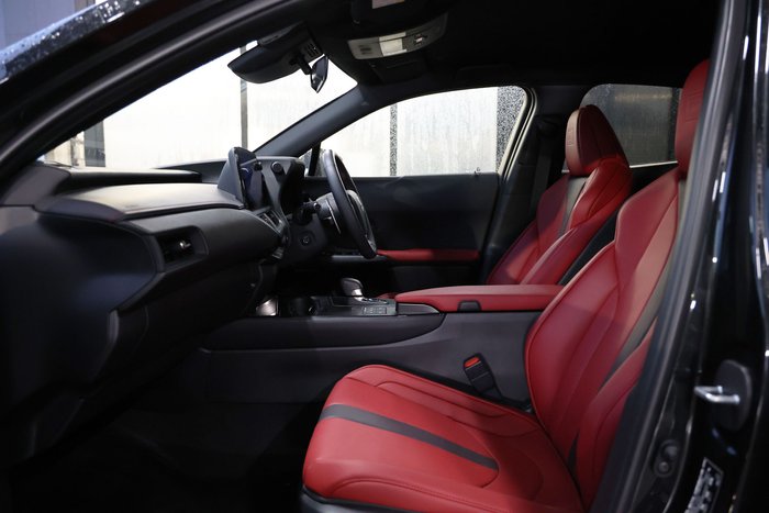 2025 Lexus UX300h F Sport 2WD
