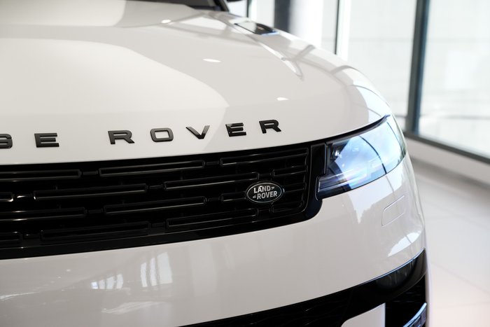 2025 Land Rover Range Rover Sport D250 Dynamic SE