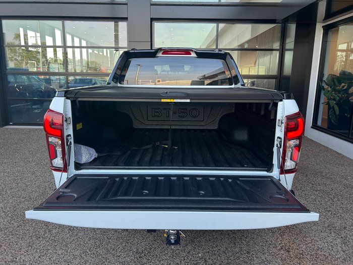 2025 Mazda BT-50 SP
