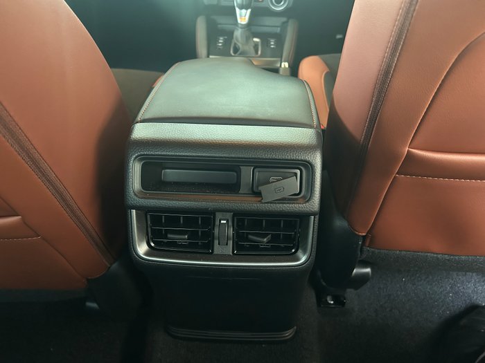 2025 Mazda BT-50 SP
