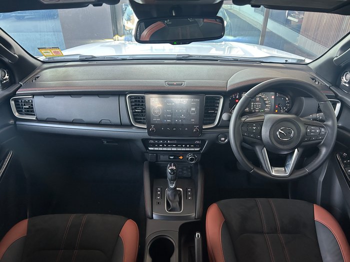 2025 Mazda BT-50 SP
