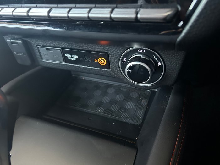 2025 Mazda BT-50 SP