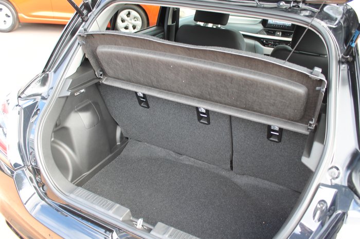 2024 Suzuki Swift Hybrid Plus