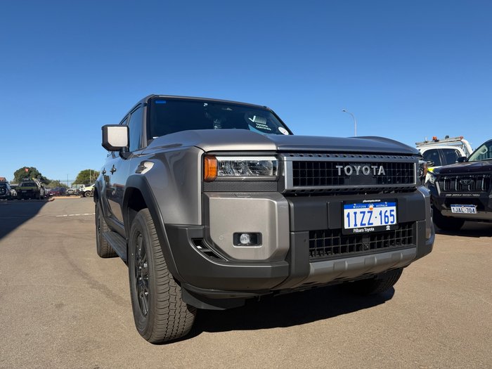 2025 Toyota Prado GXL