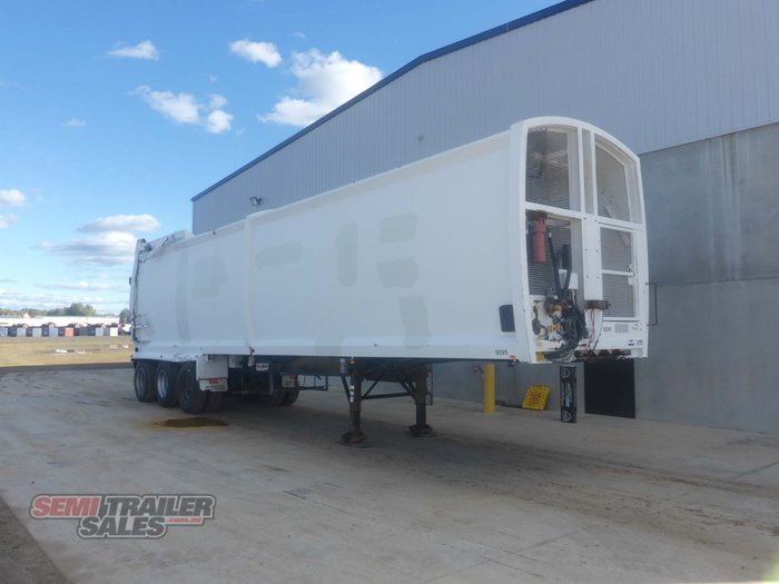 2005 Vawdrey Compactor Trailer