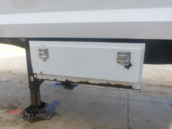 2005 Vawdrey Compactor Trailer