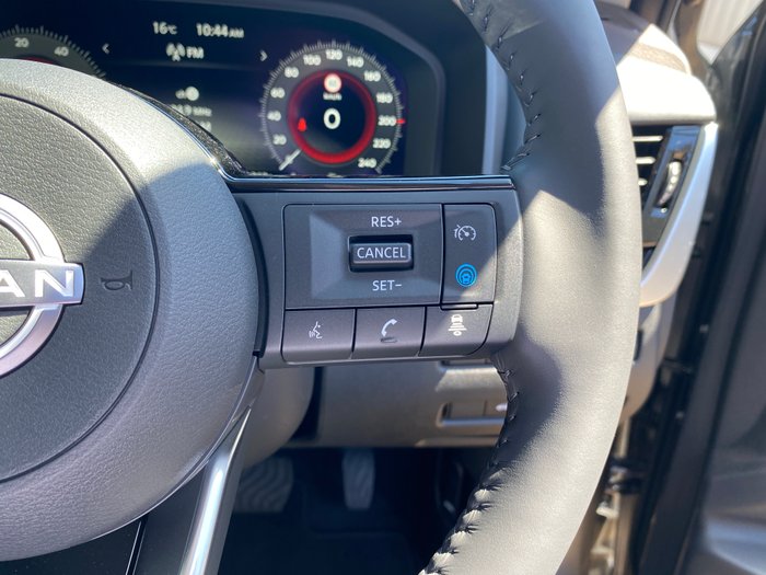 2025 Nissan X-TRAIL Ti e-POWER