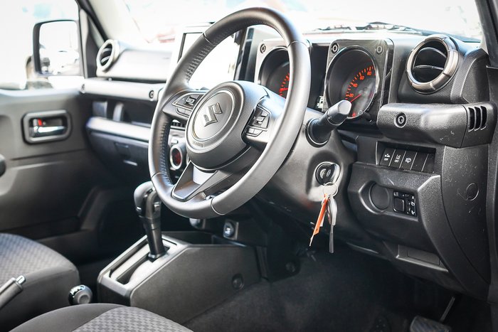 2024 SUZUKI JIMNY GLX