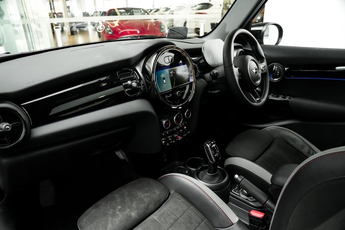 2022 MINI Hatch Cooper S Classic F55 LCI-2 GREY