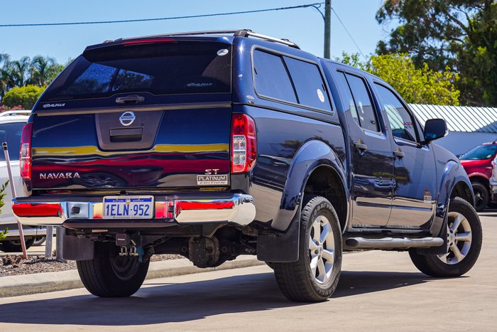 2014 Nissan Navara ST