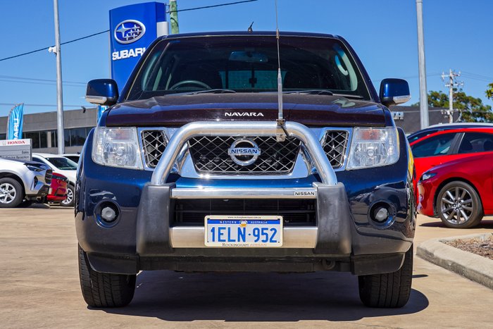 2014 Nissan Navara ST