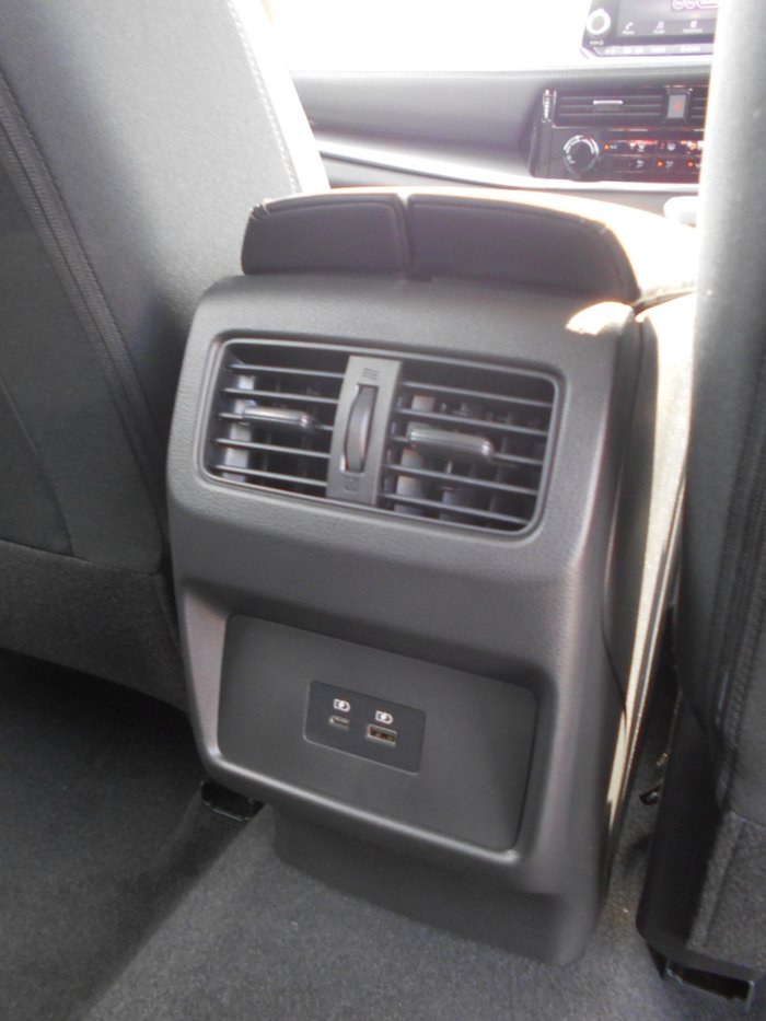 2025 Nissan X-TRAIL ST