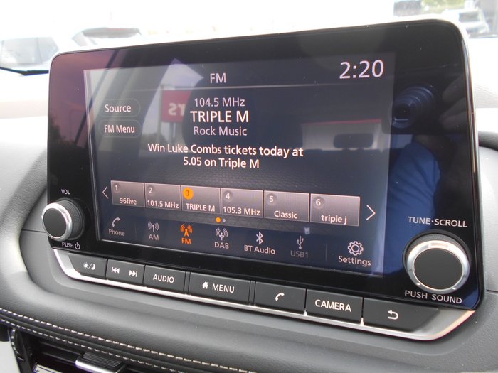 2025 Nissan X-TRAIL ST