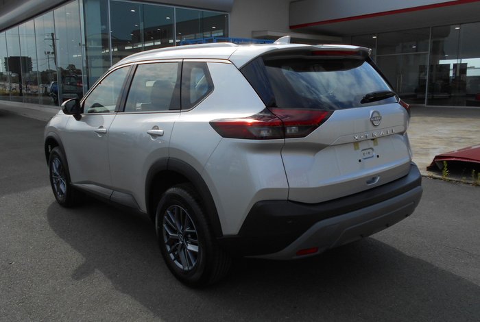 2025 Nissan X-TRAIL ST