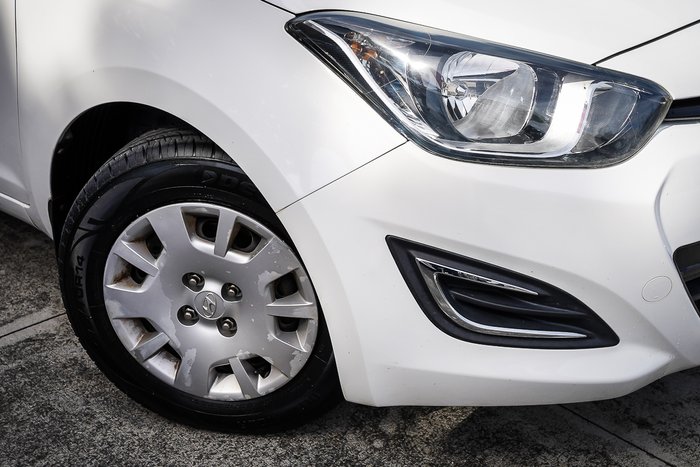 2015 HYUNDAI i20 ACTIVE