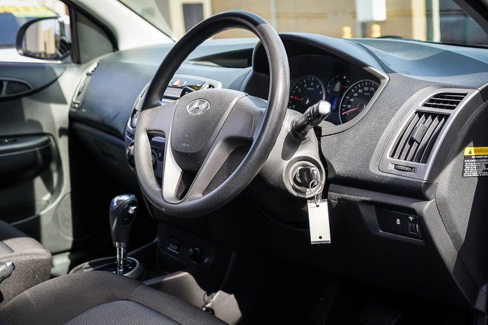 2015 HYUNDAI i20 ACTIVE