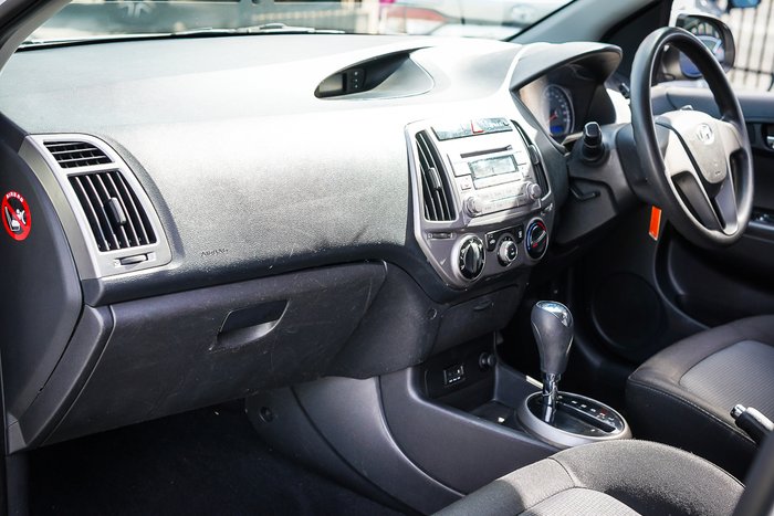 2015 HYUNDAI i20 ACTIVE