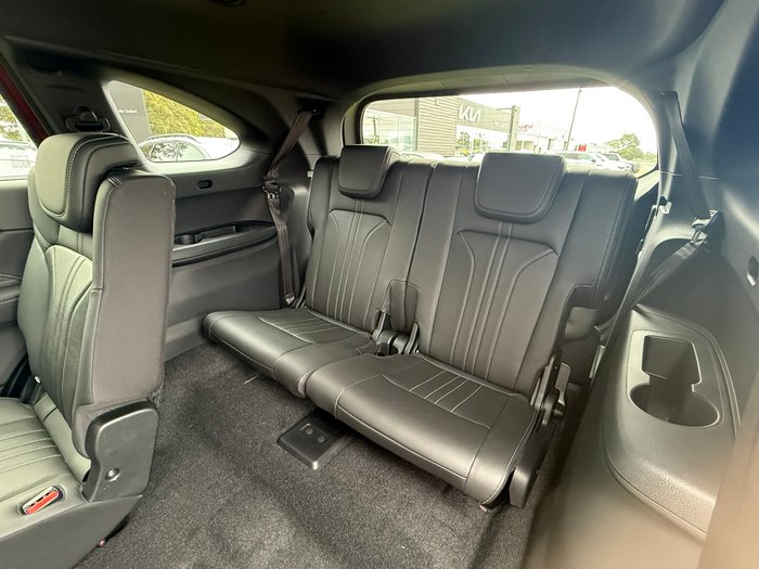 2026 Isuzu MU-X LS-T