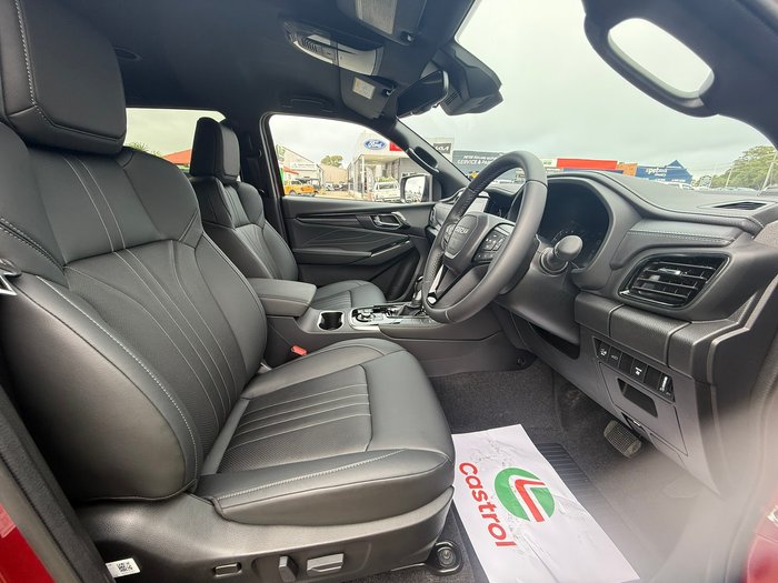 2026 Isuzu MU-X LS-T