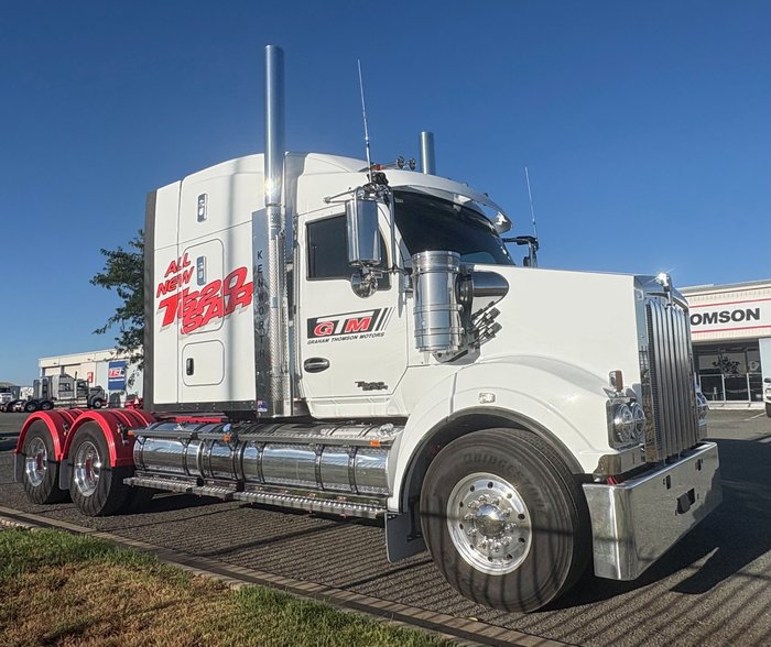 2025 KENWORTH T Series T620SAR T18 White