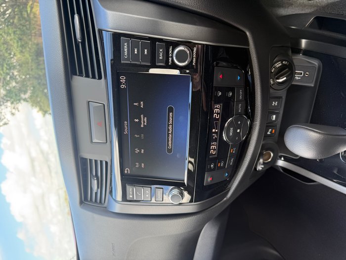 2025 NISSAN NP300 NAVARA PRO-4X