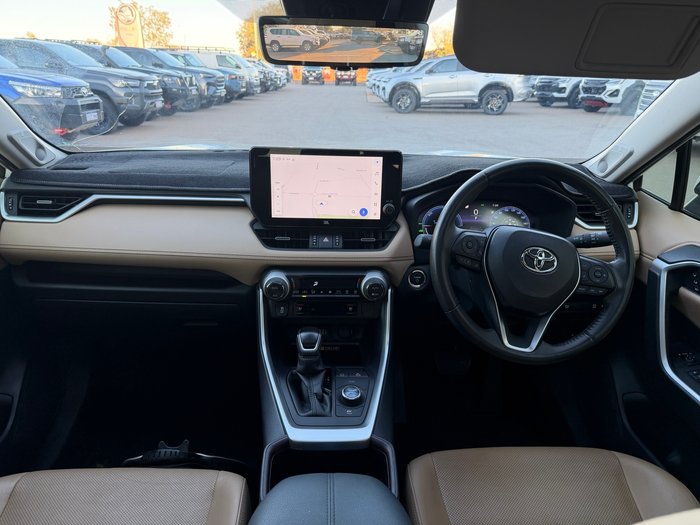 2024 Toyota Rav4 Hybrid Cruiser AWD White