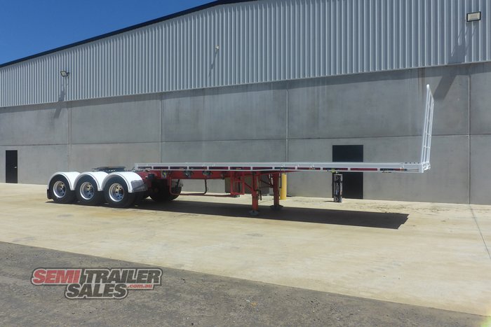 2017 Maxitrans 12 Pallet Flat Top A Trailer