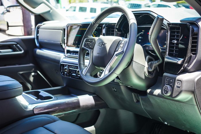 2025 Chevrolet Silverado