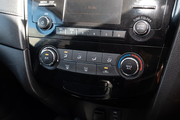 2019 Nissan X-TRAIL ST