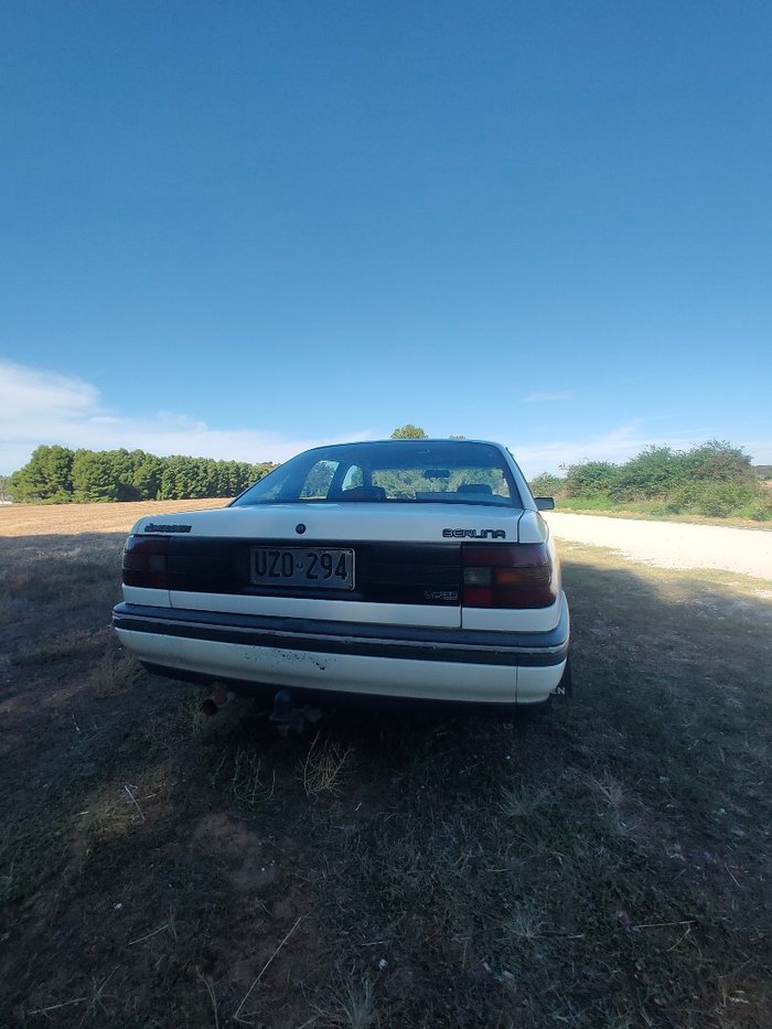 1990 Holden Commodore VN Berlina 