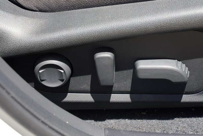 2025 Subaru Impreza 2.0R