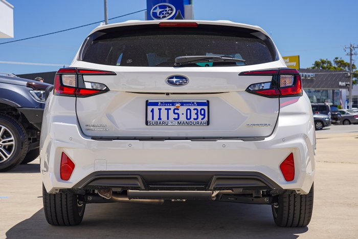 2025 Subaru Impreza 2.0R