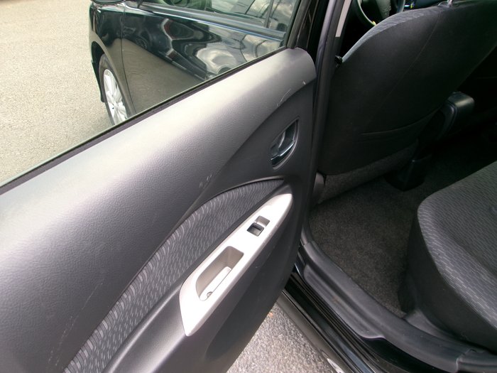 2015 TOYOTA YARIS YRX