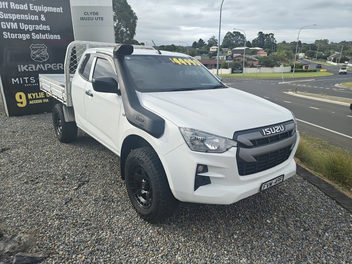 2022 ISUZU D-MAX SX (4x4)