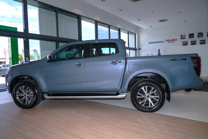 2025 Isuzu D-MAX LS-U