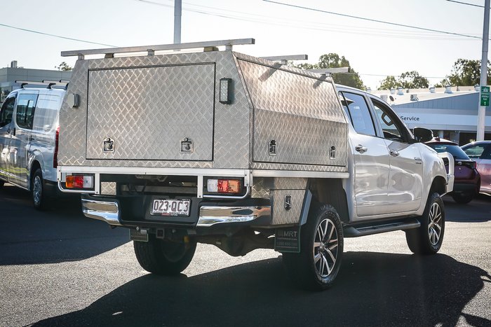2016 Toyota HILUX SR5