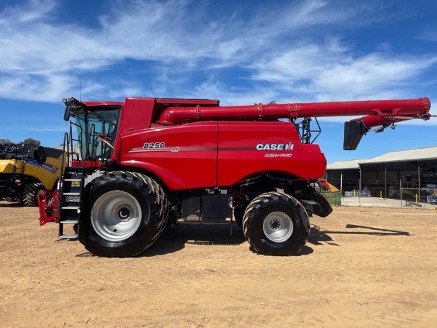 2021 Case IH 8250