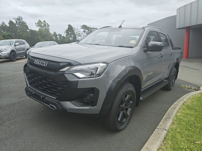 2025 ISUZU D-MAX XT