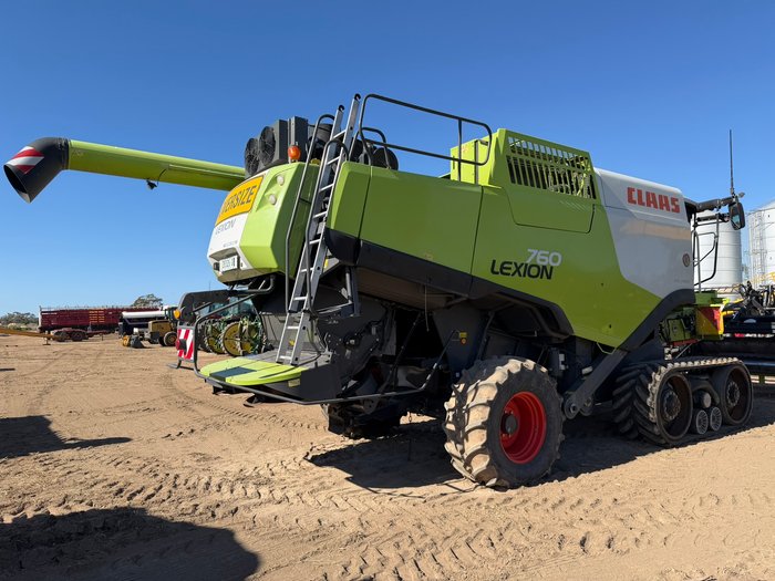 2013 CLAAS LEXION 760
