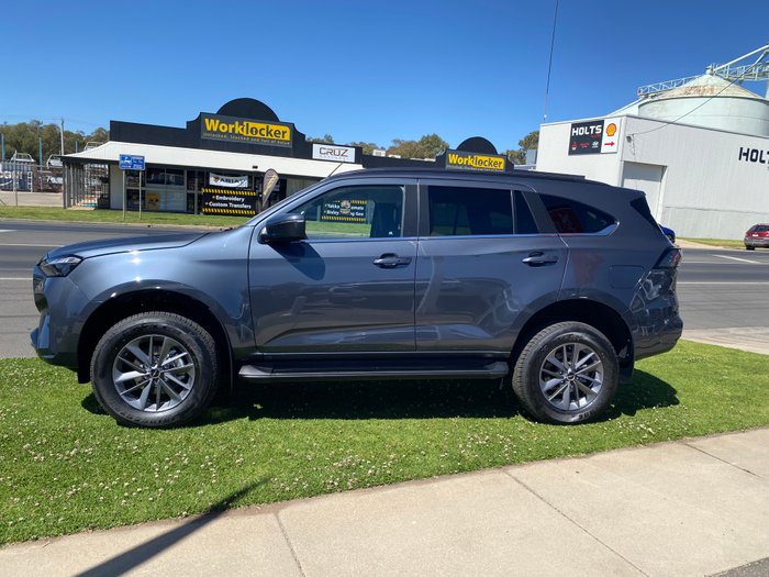 2025 ISUZU MU-X LS-U