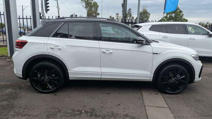 2025 VOLKSWAGEN T-ROC R-LINE