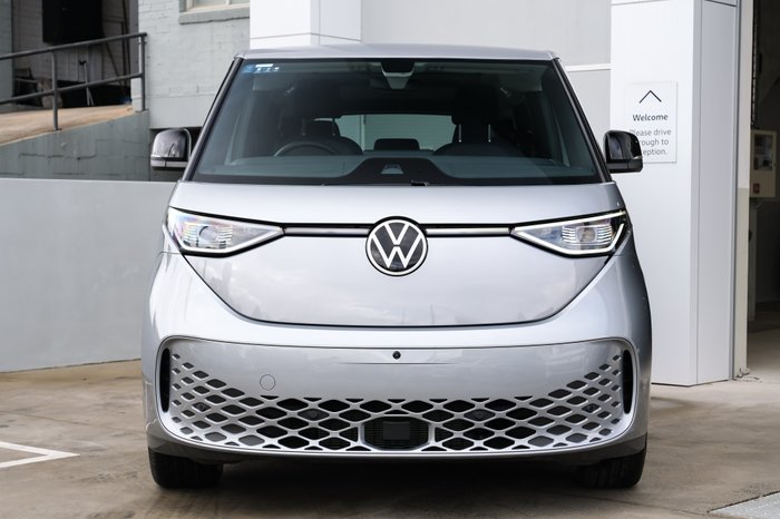 2025 Volkswagen ID. Buzz Pro BEV560