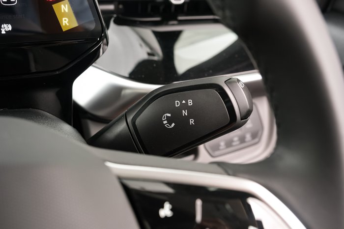 2025 Volkswagen ID. Buzz Pro BEV560