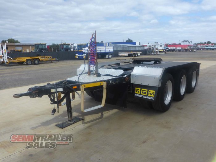 2017 PG & A Design Tri Axle Dolly